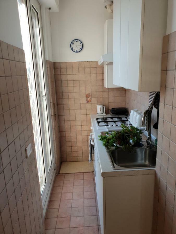 Pigneto Suite Appartamento 50 M Da Metro C Rome Luaran gambar